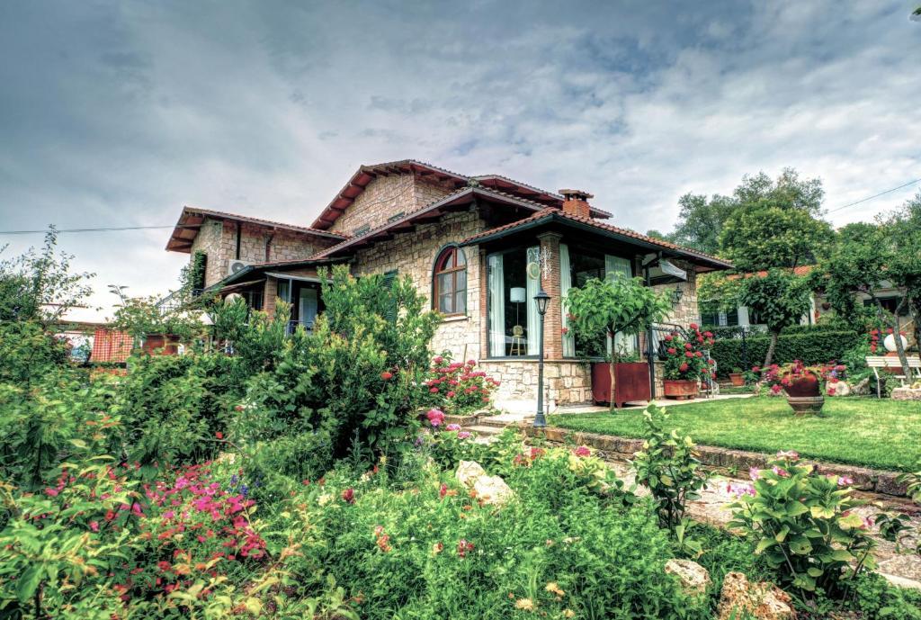 B&B Villa Mirami ซาตูร์เนีย ภายนอก รูปภาพ